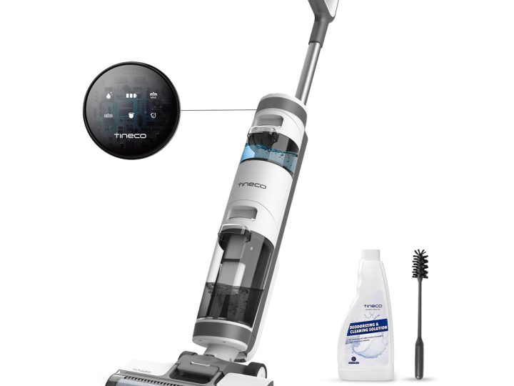Image for For the mom who wants to clean up spills without bending down: